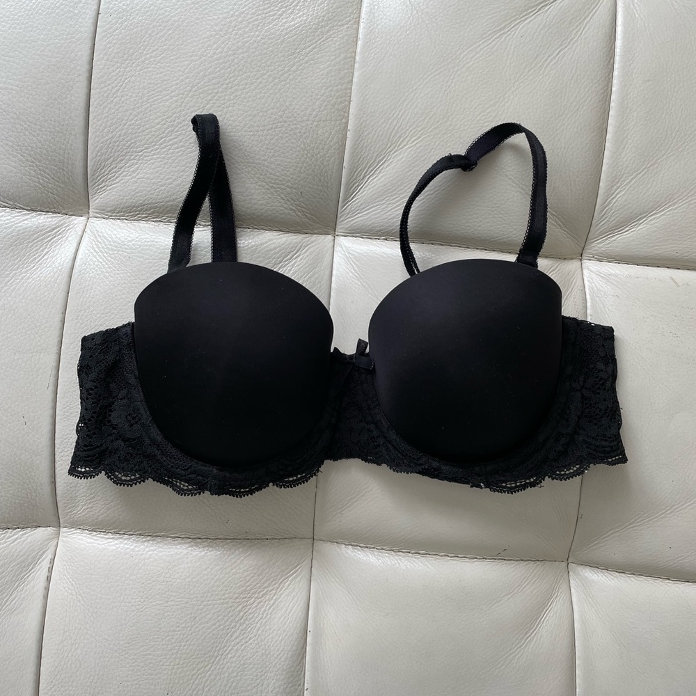 Victoria’s Secret bra black removable straps lace balconette bra size 32c bra